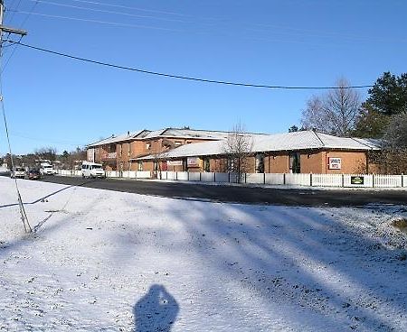 Snowgate Motel + Apartments Berridale Bagian luar foto
