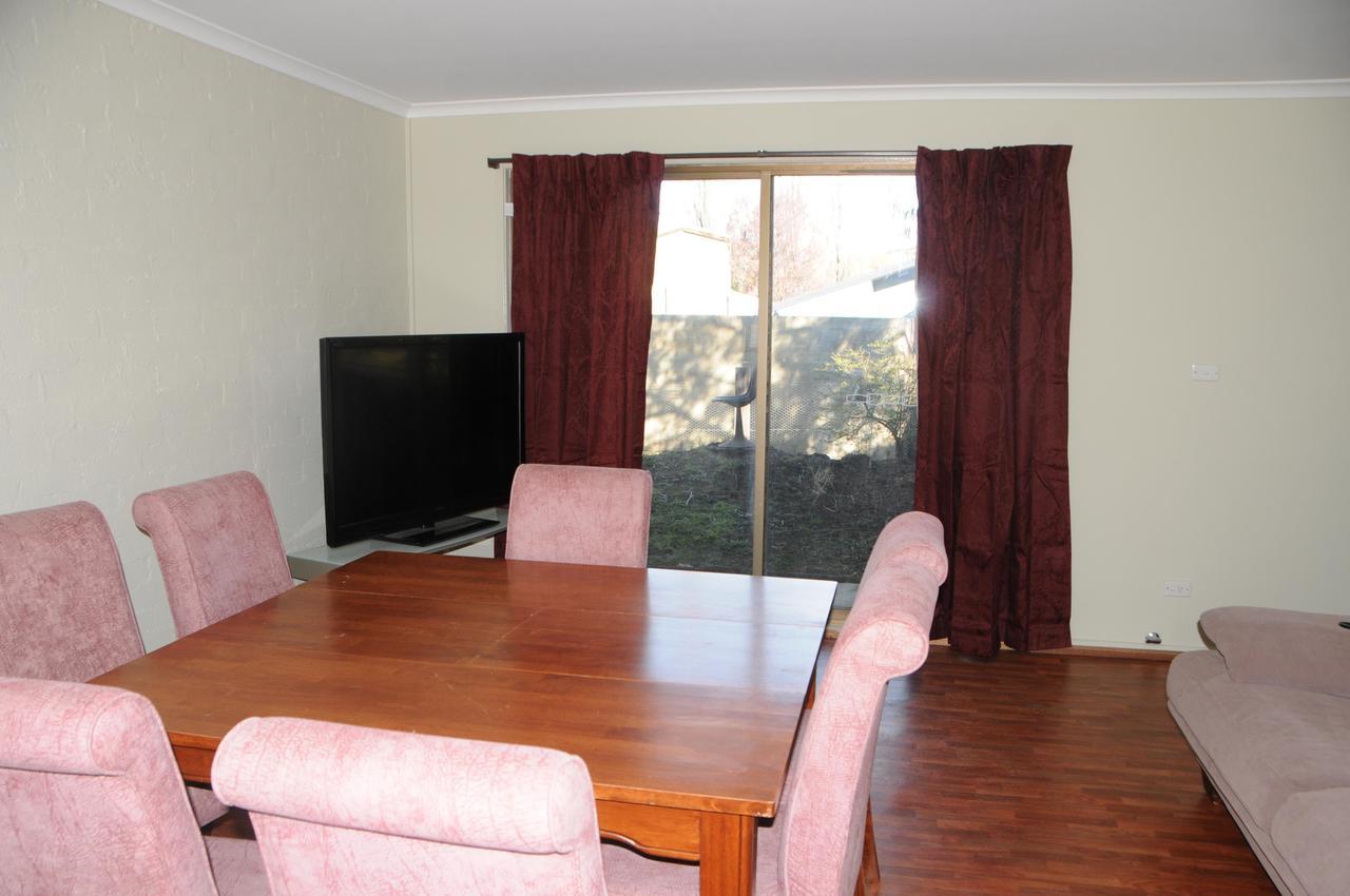 Snowgate Motel + Apartments Berridale Bagian luar foto